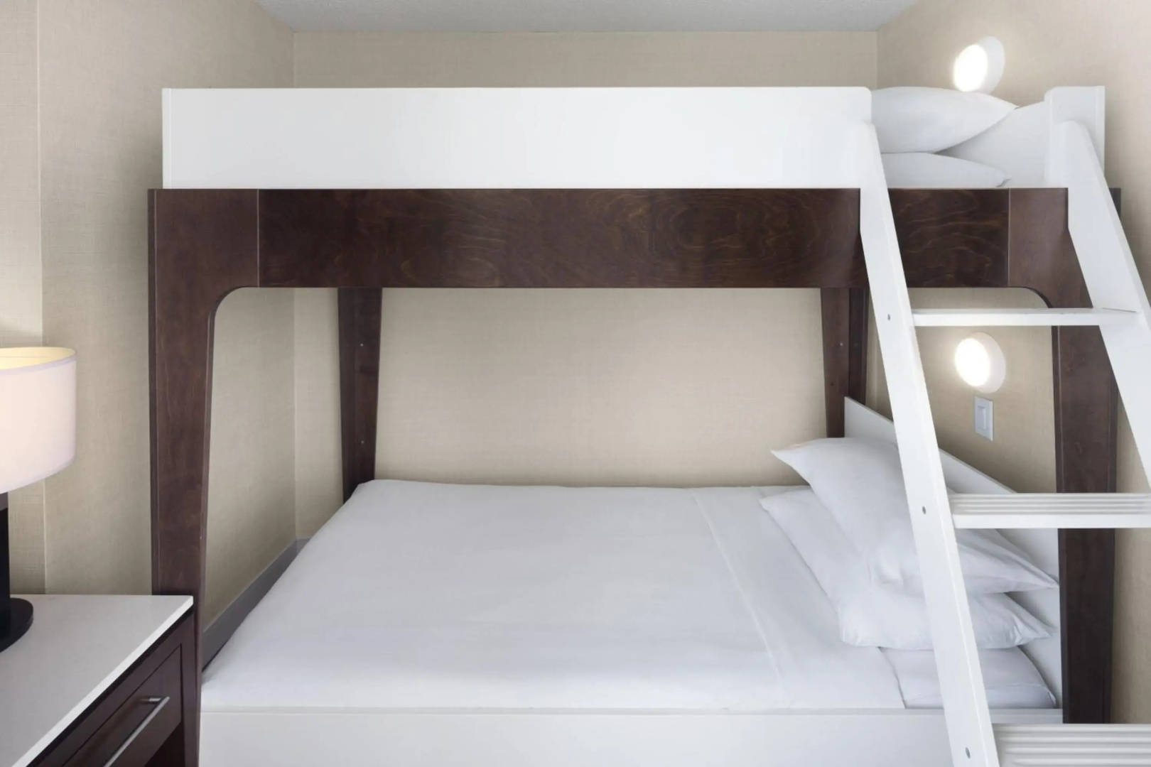 Delta Hotels by Marriott Edmonton South Conference Centre
