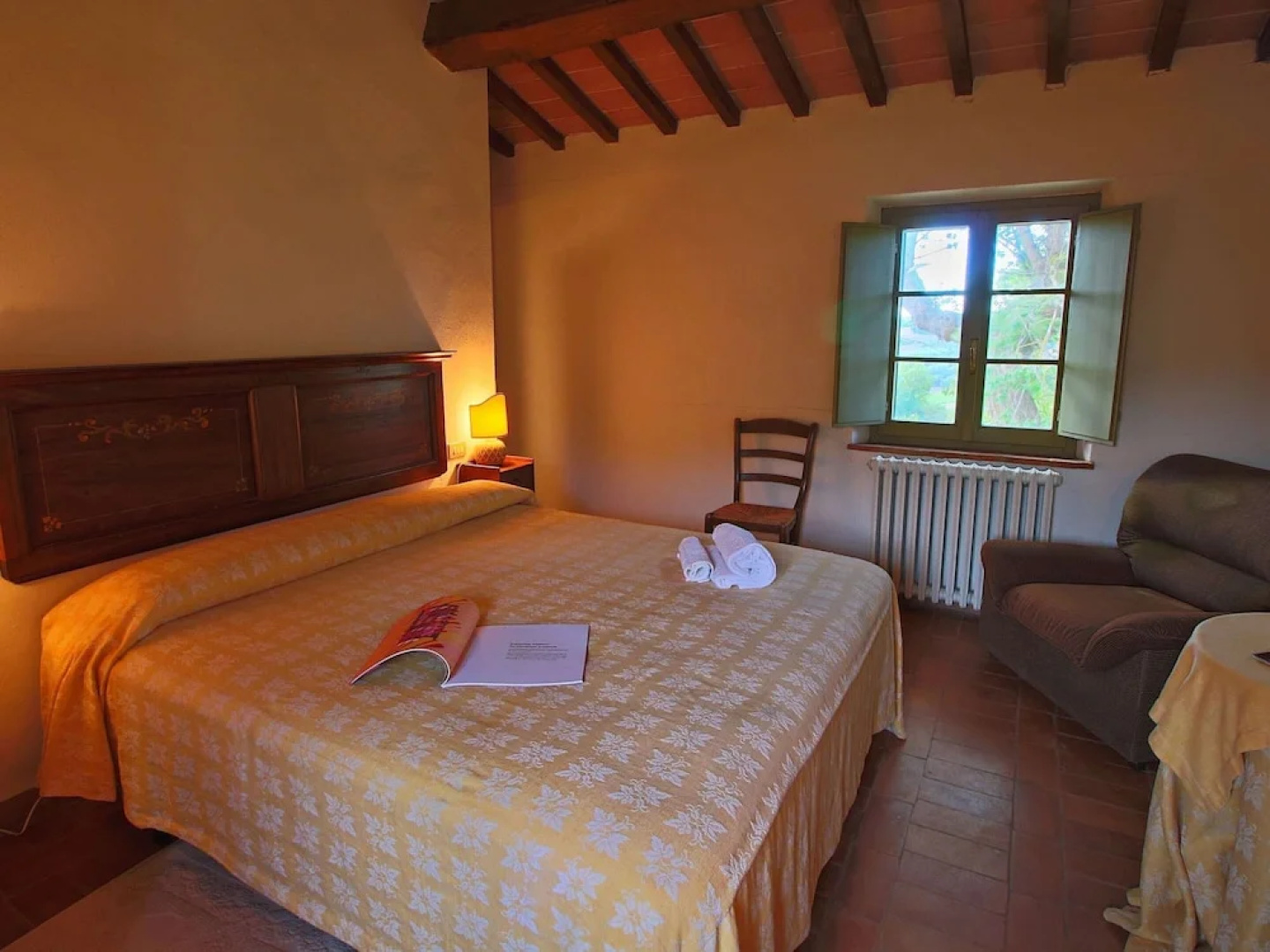 Tranquil Haven in Todi Countryside