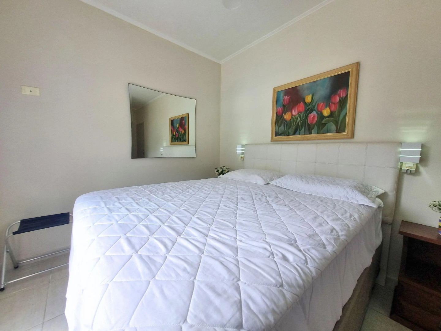 Apto em frente à praia em Caraguatatuba