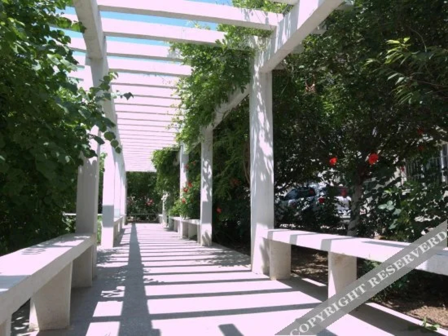 Shennong Zhuangyuan Hotel