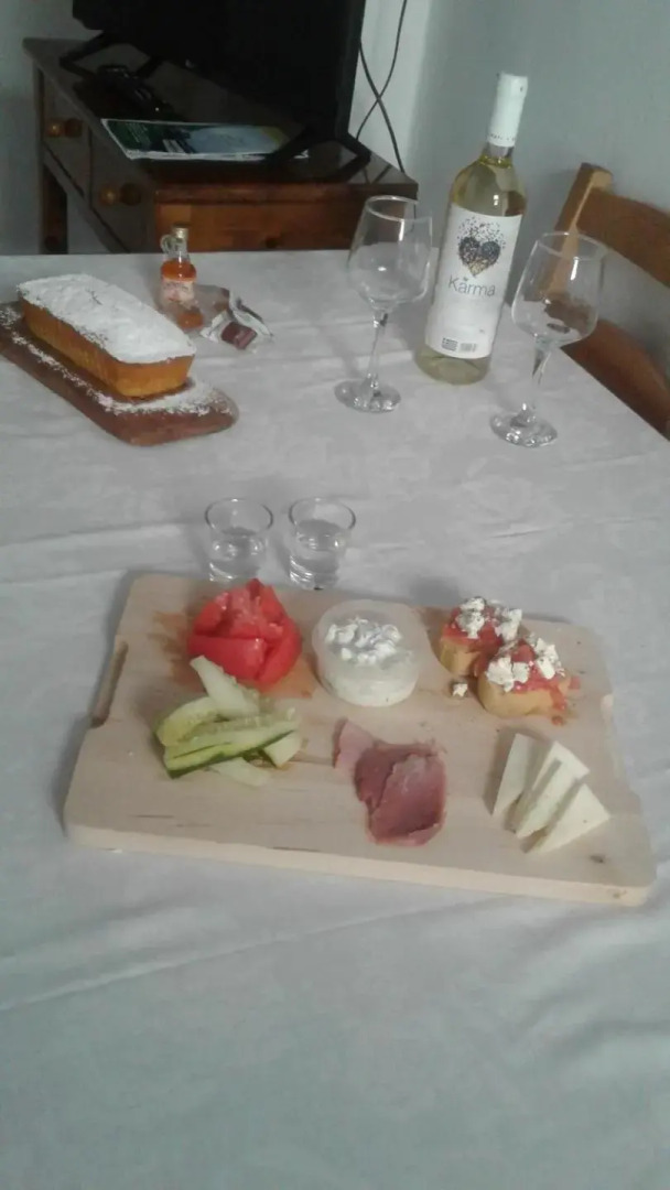 George and Danai apartments