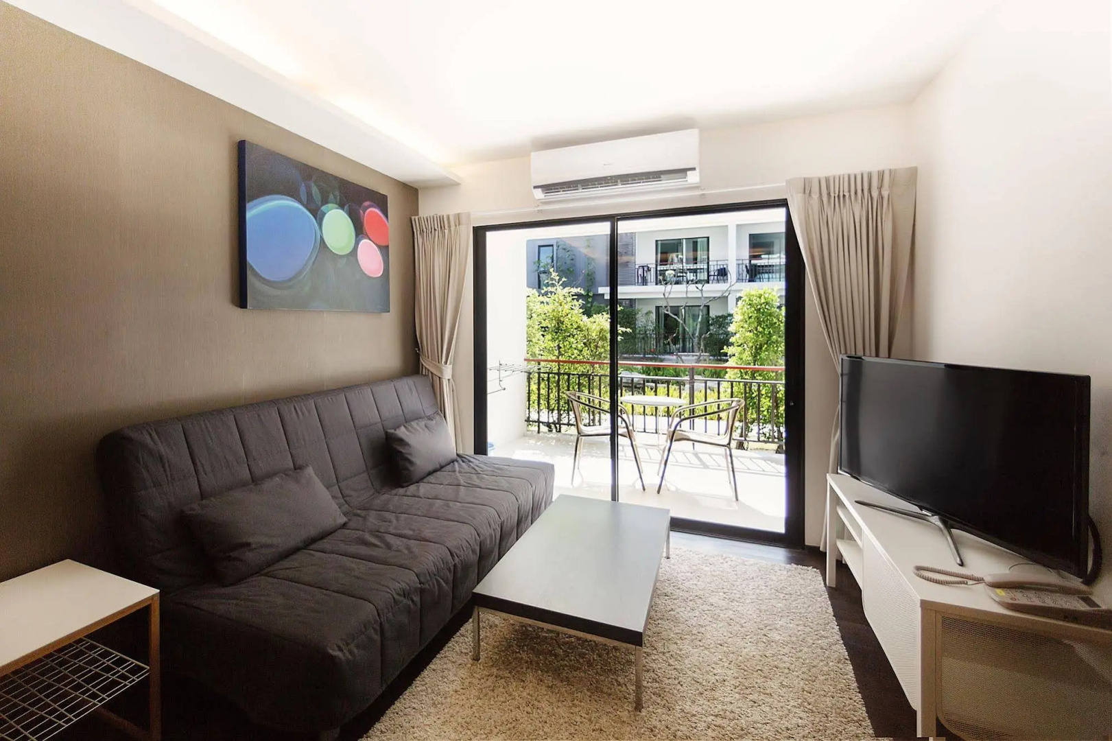 The Title Condo by TropicLook