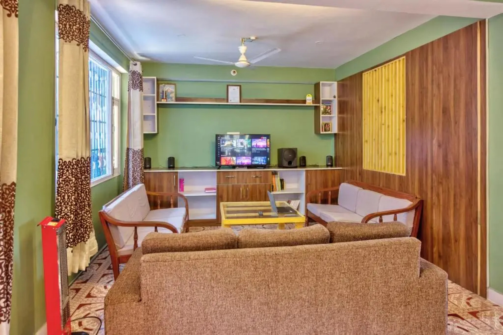 Doris Mountain Cabins Tirthan