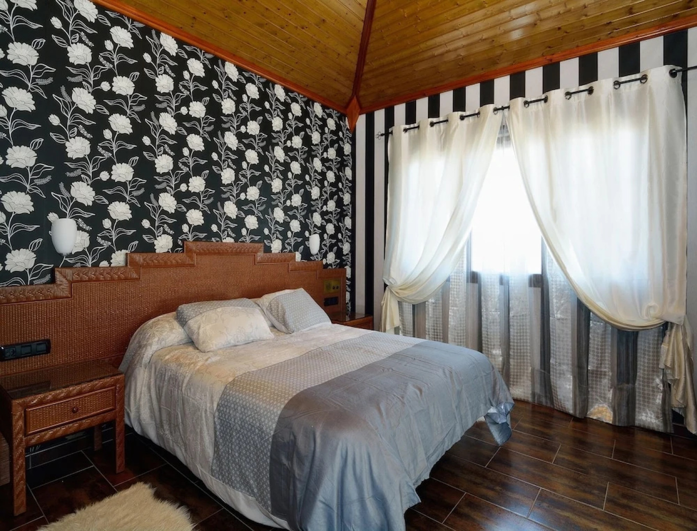 Villa - 3 Bedrooms with Pool and WiFi - 104417