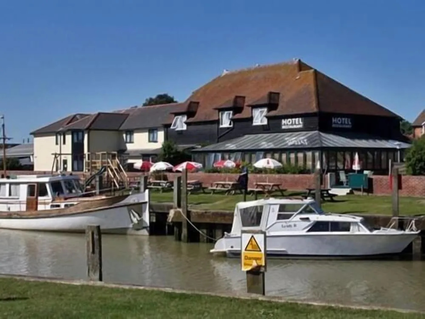 River Haven Hotel