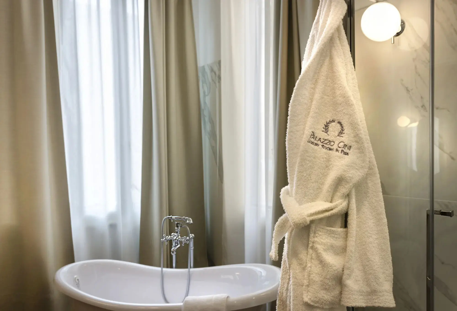 Palazzo Cini Luxury Rooms In Pisa
