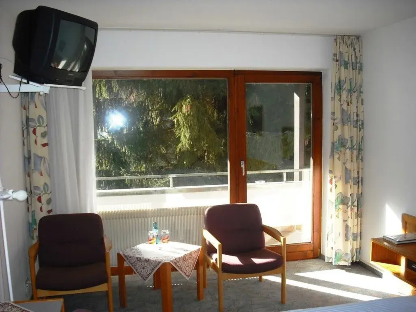 Schweizer Hotel an der Glatt