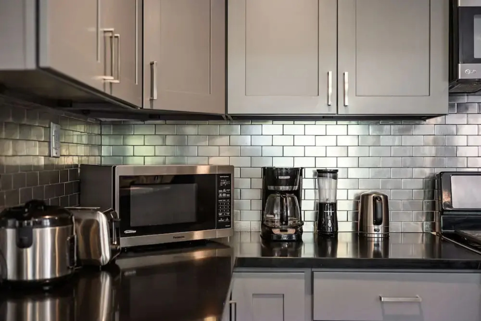 Spacious Family Friendly House in Central Location