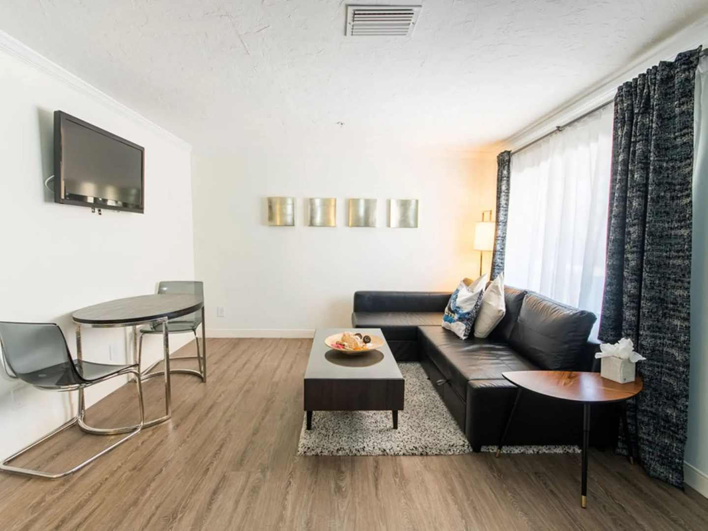 Hibiscus Suites - Gateway to Siesta Key