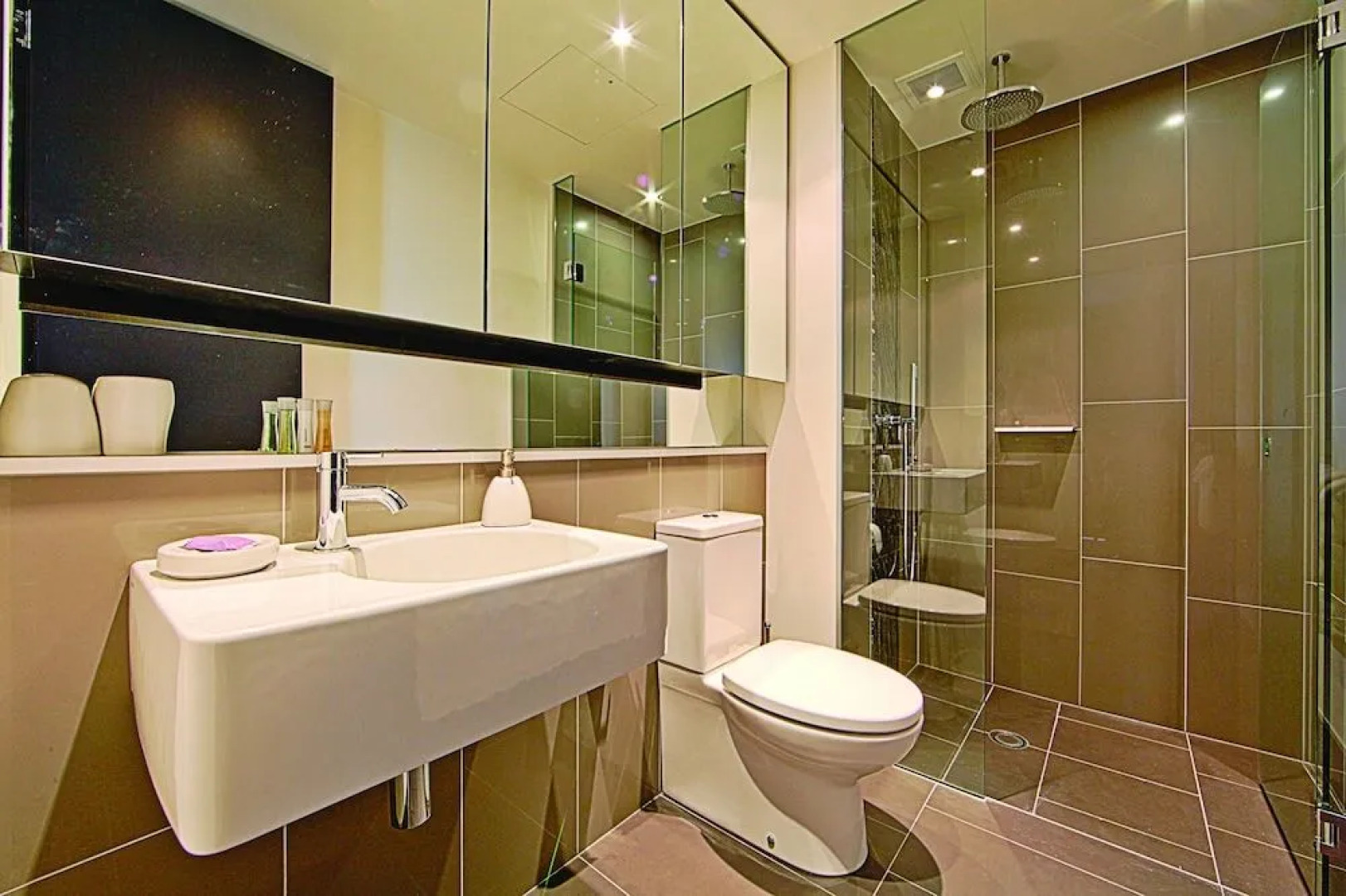 Accommodate Canberra- The Apartments Canberra City