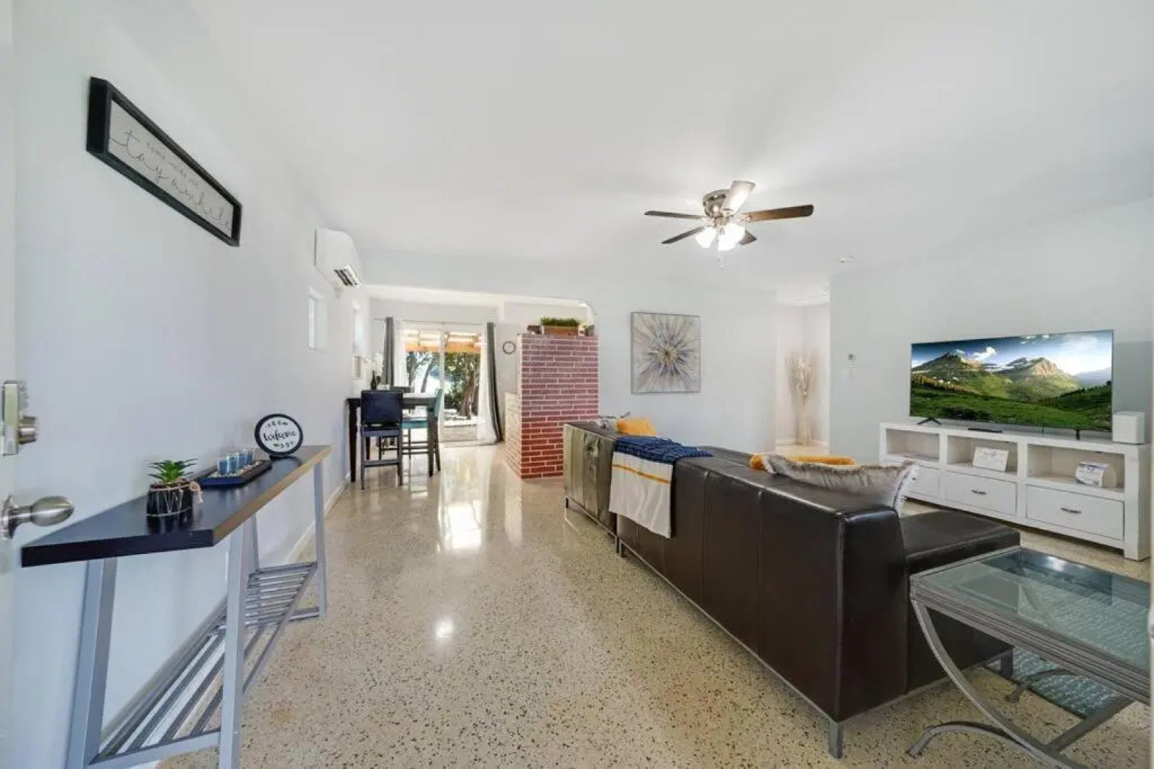 Lake House 2 in Davie