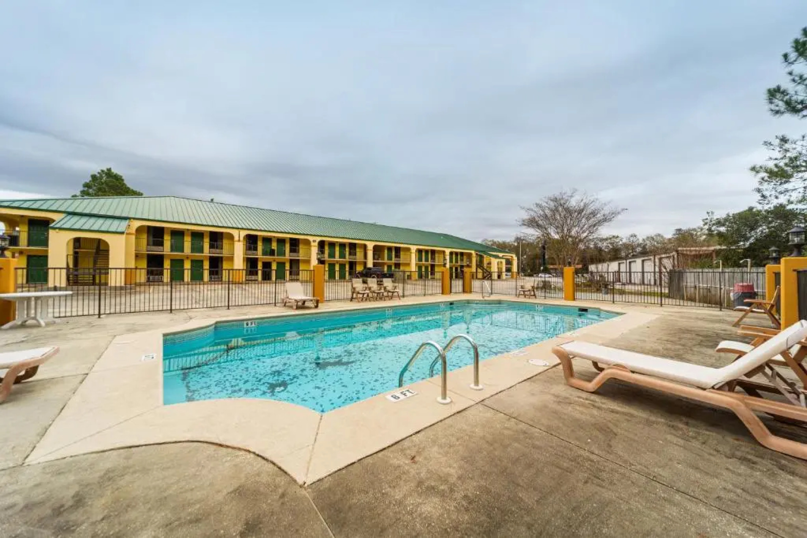 Days Inn by Wyndham Atmore