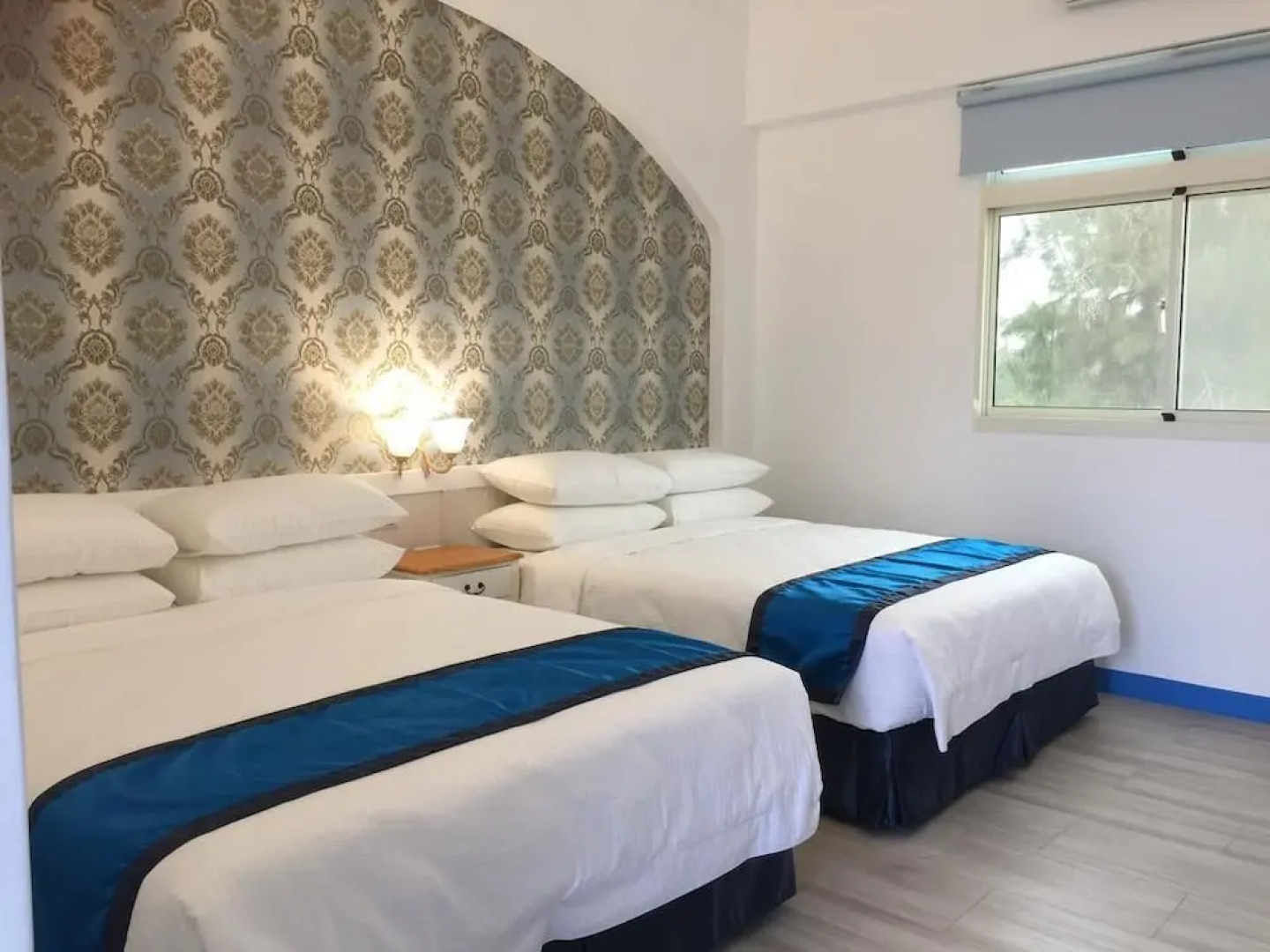 Cicada said Greece Homestay