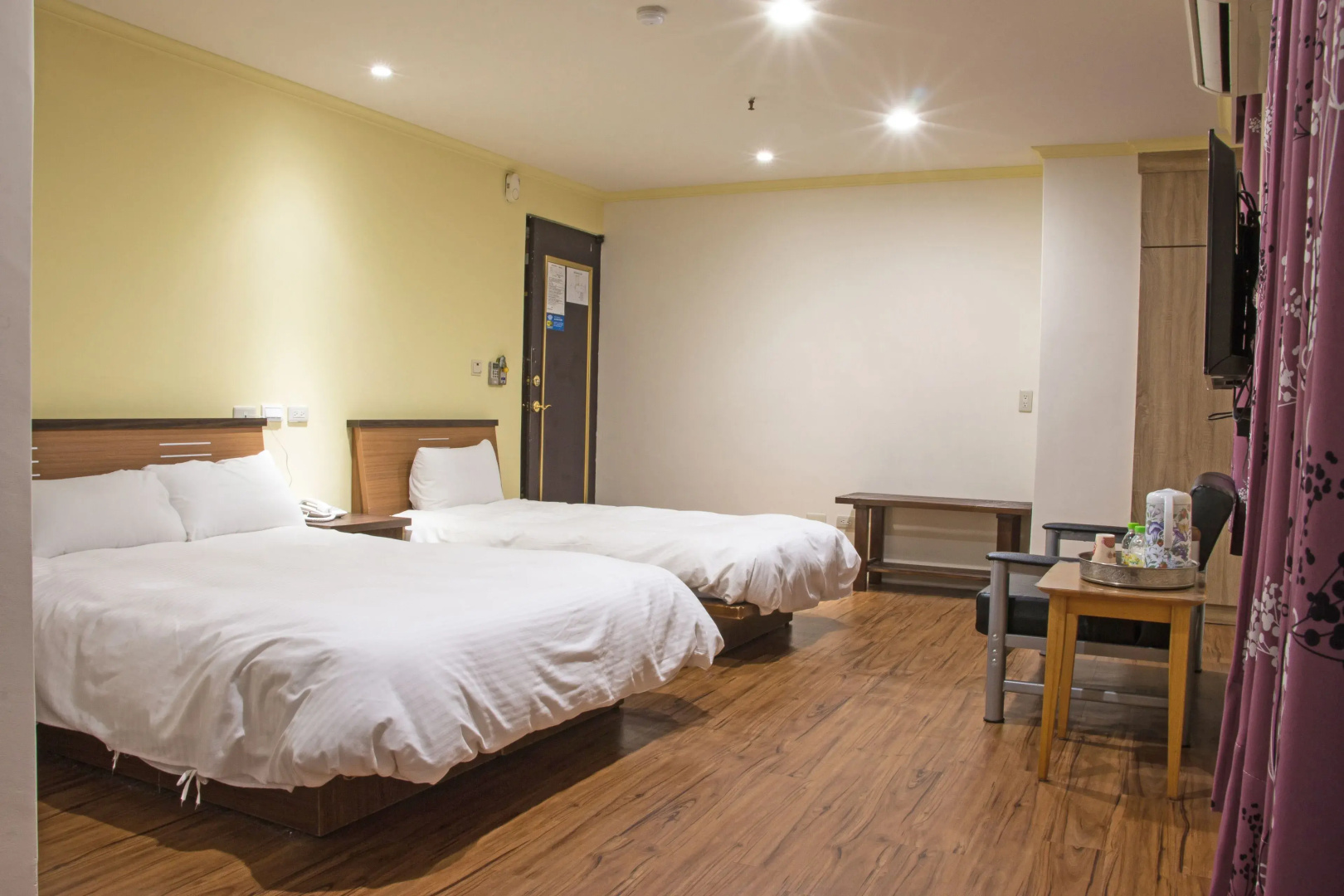 Tong Pu Hotel