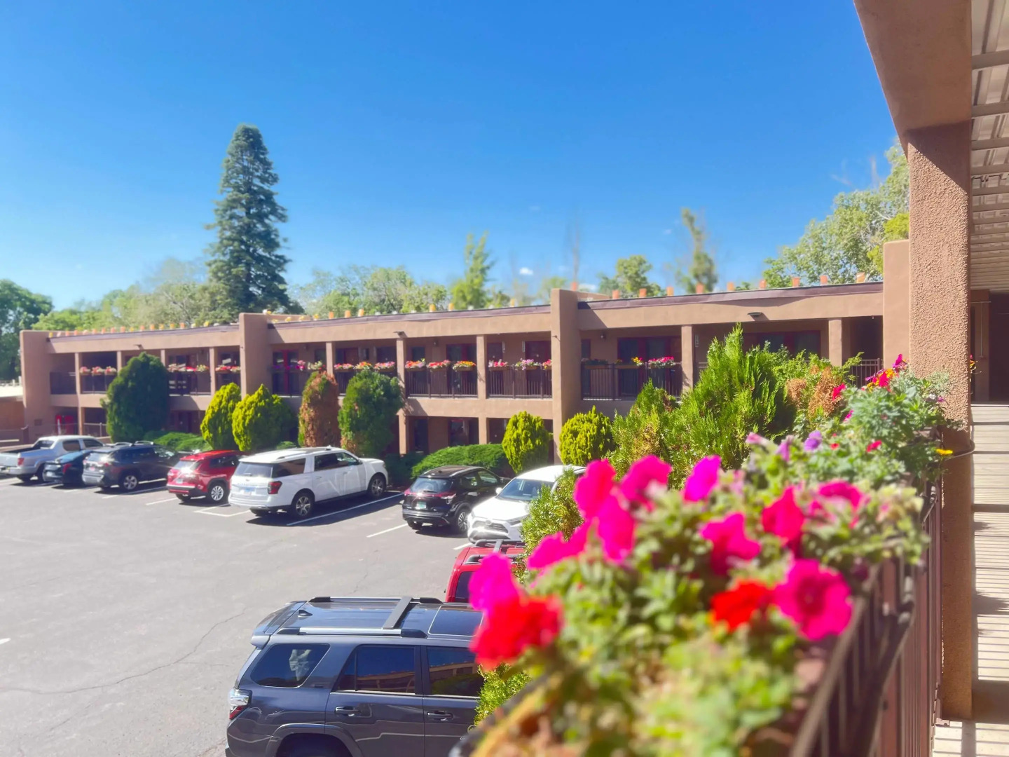 El Sendero Inn, an Ascend Collection Hotel