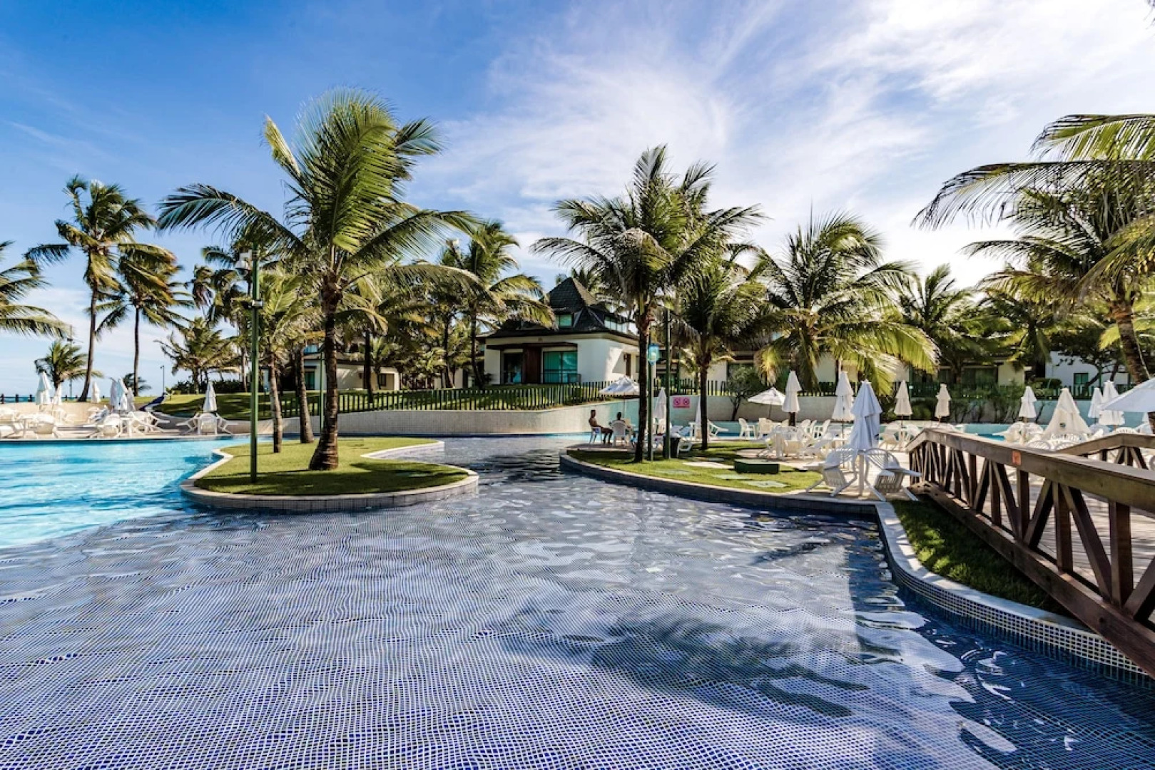 Beach Class Muro Alto BY AFT