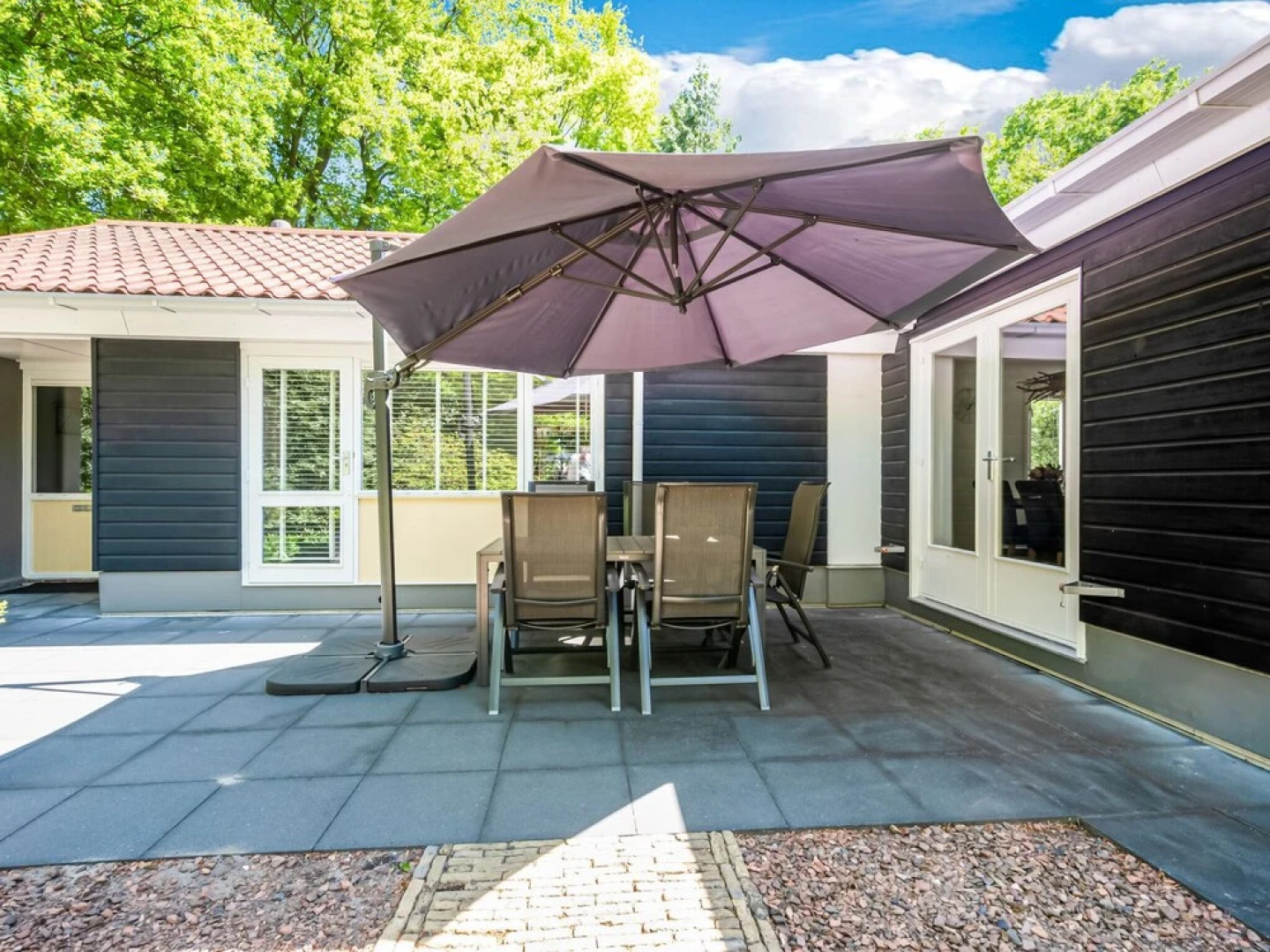 Serene Holiday Home in Ermelo with Large Furnished Garden