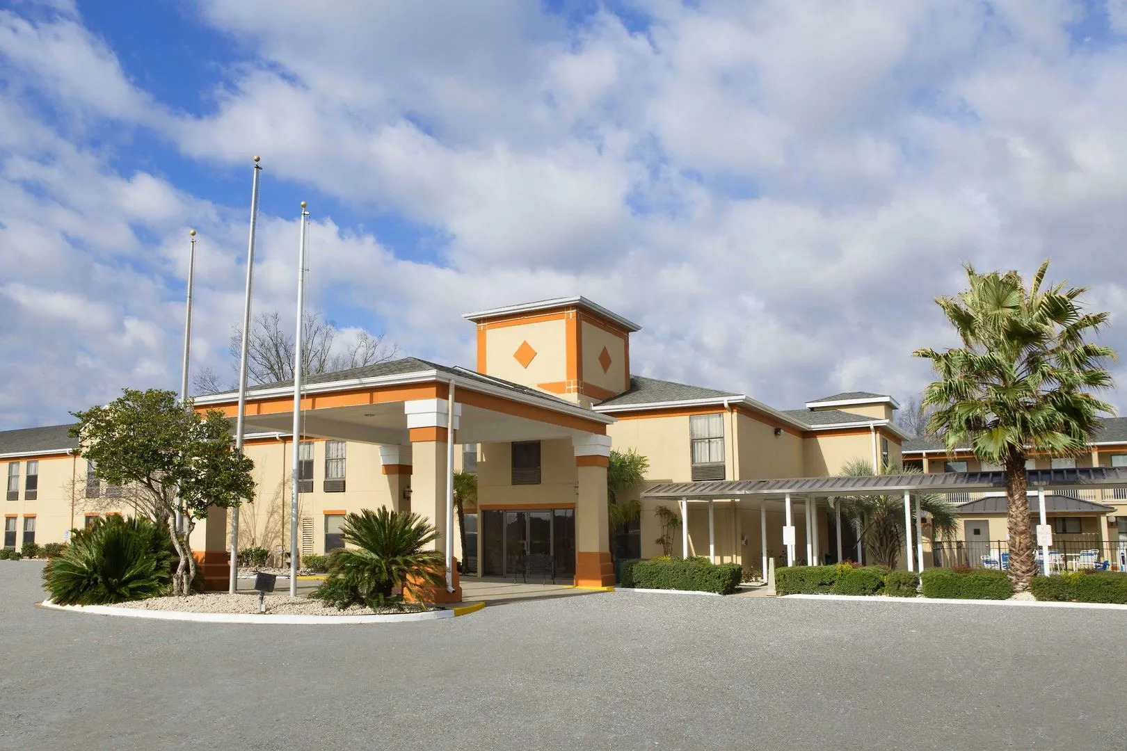 Hotel Kinder Express Near Coushatta Resort