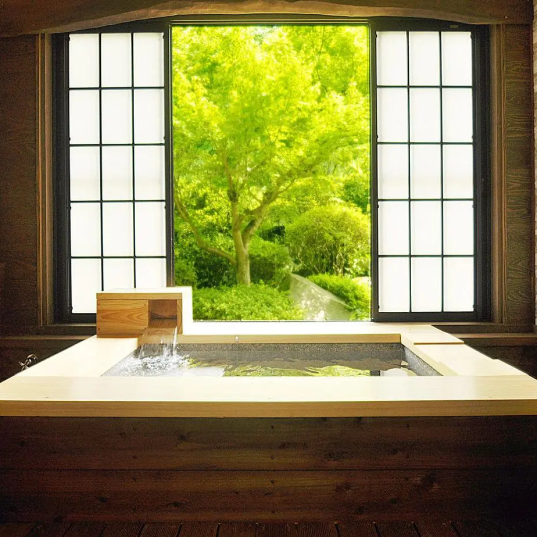 Ureshino Onsen Kujaku