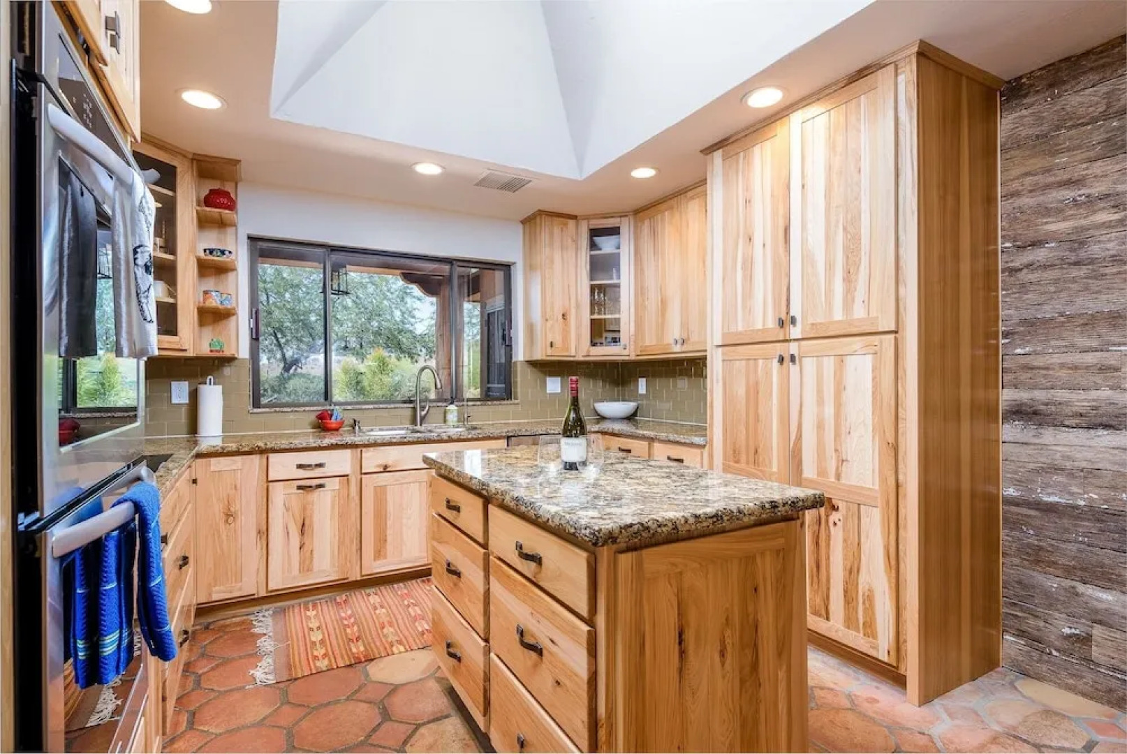 Full Circle Ranch 6 Bedroom Home