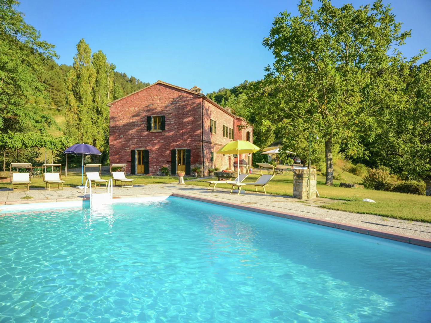 Sprawling Villa with Breathtaking Views in Emilia-Romagna