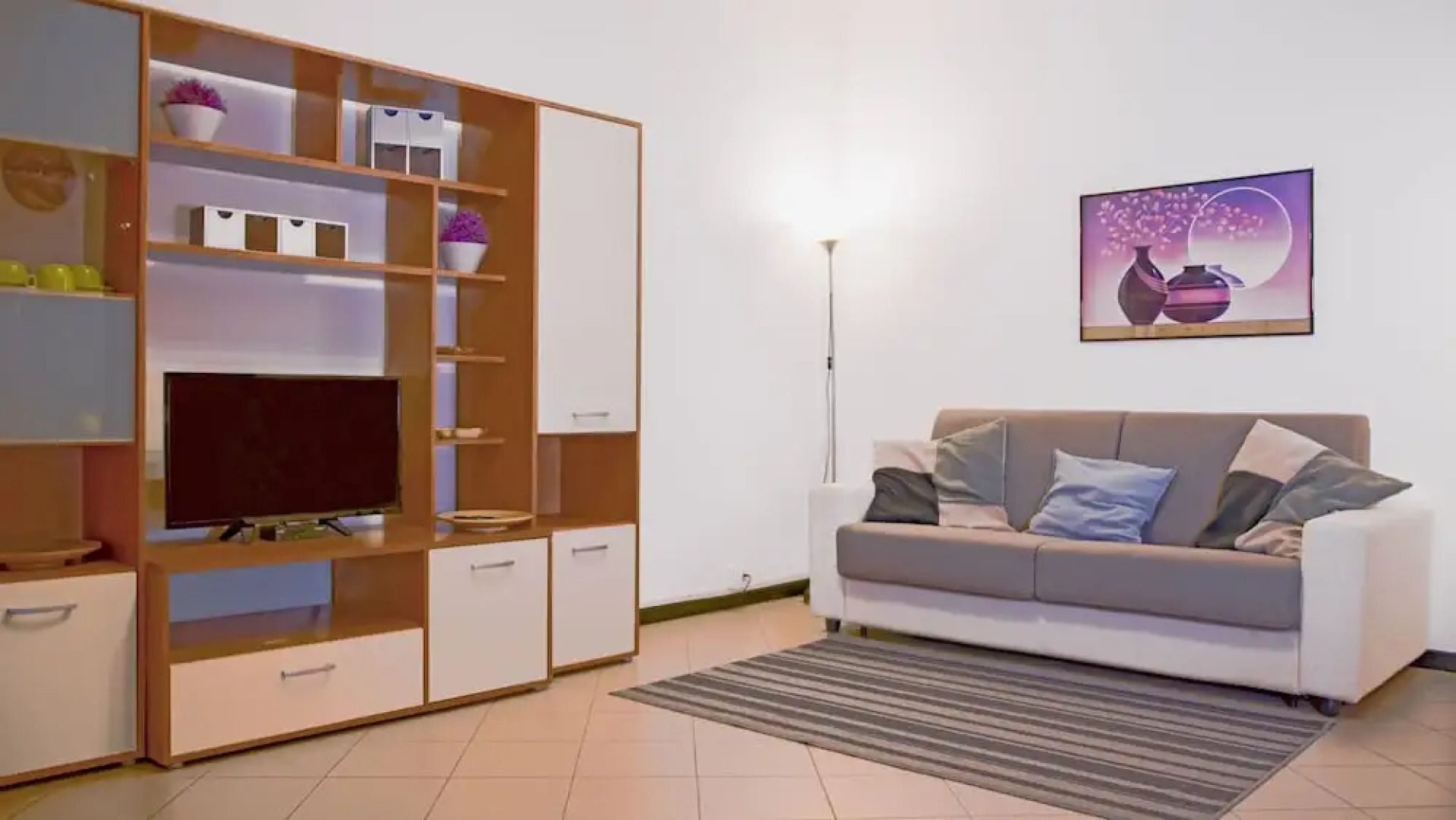 1 Bed-sleeps 4-town Centre-free Parking-aircon