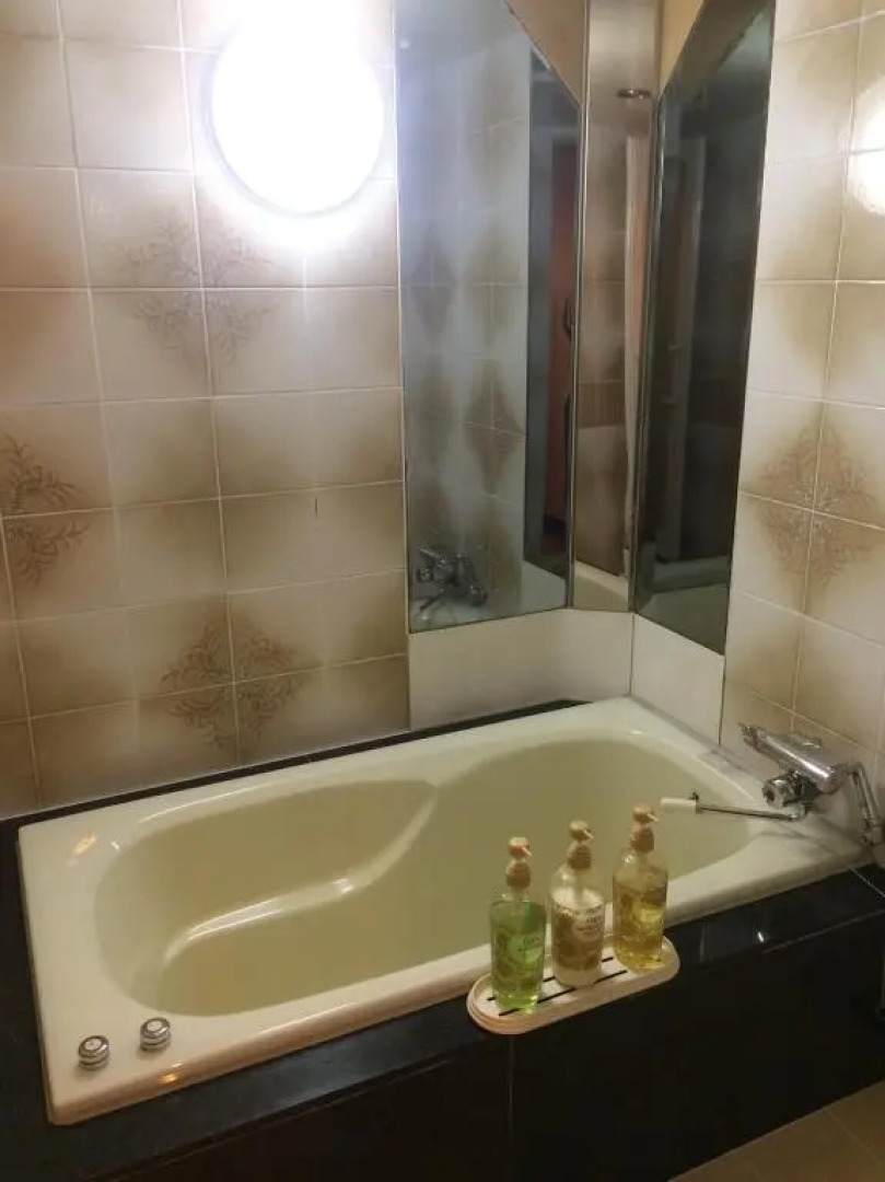 Himeji Baby Kiss (Adult Only)