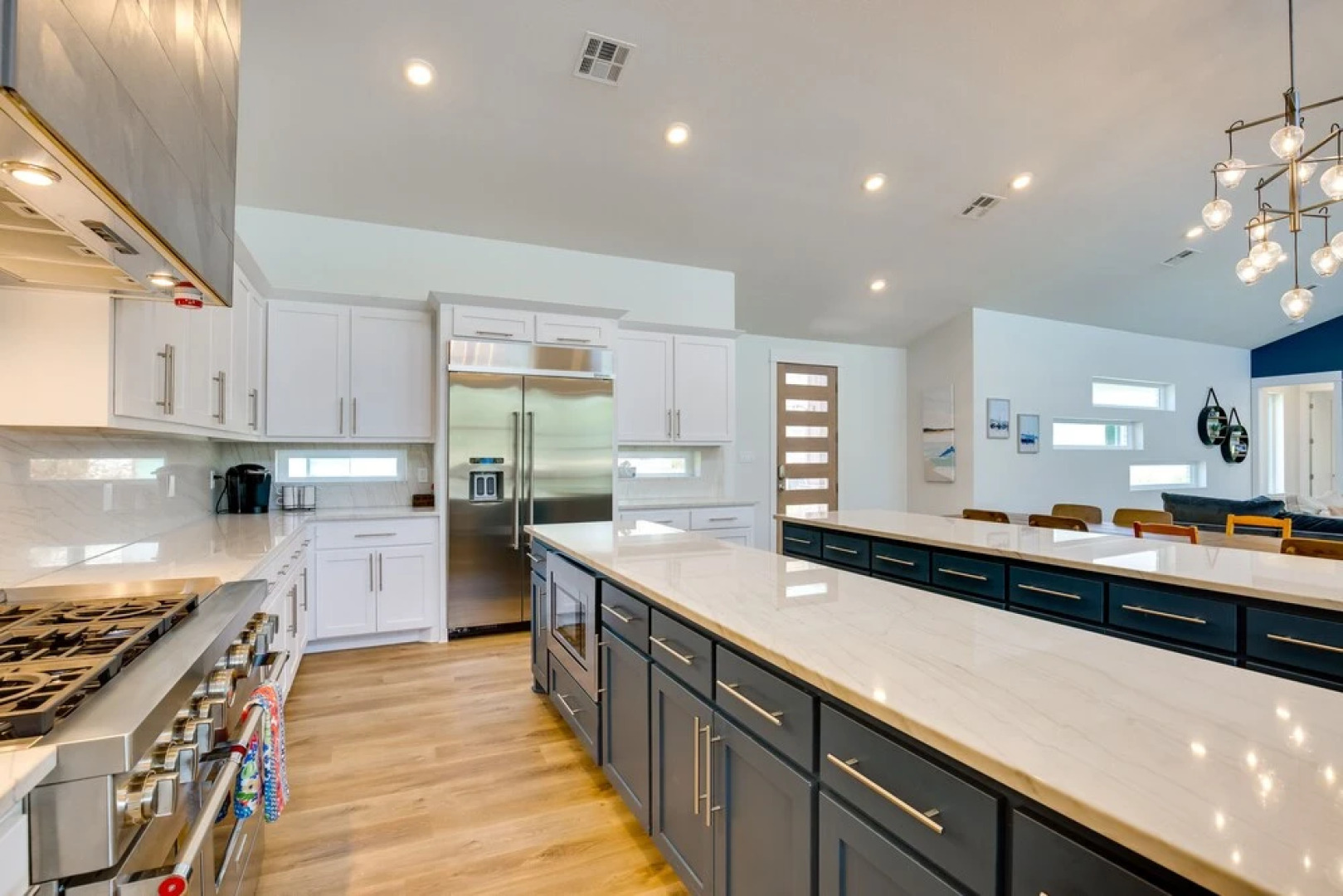 Luxe Waterfront Home in Malakoff w/ Pool + Hot Tub