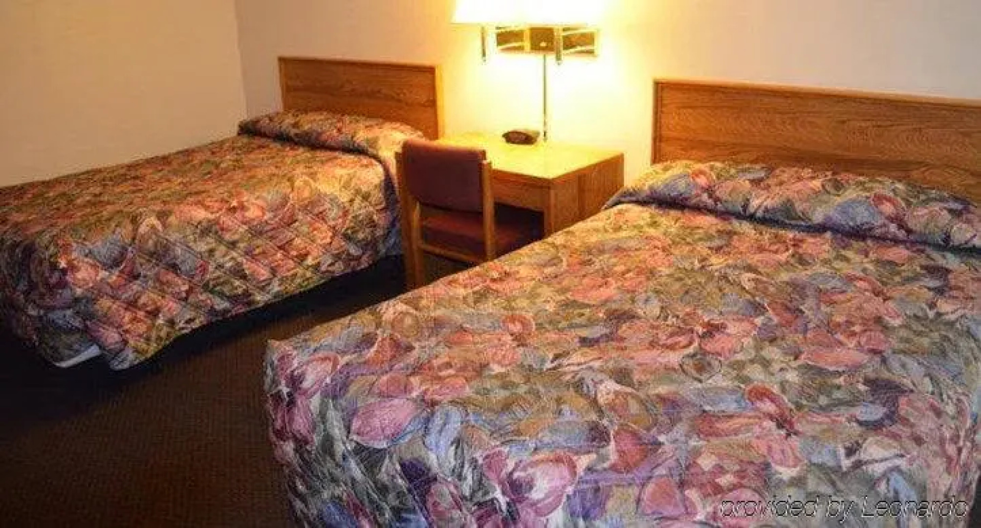 Americas Best Inn Scottsburg