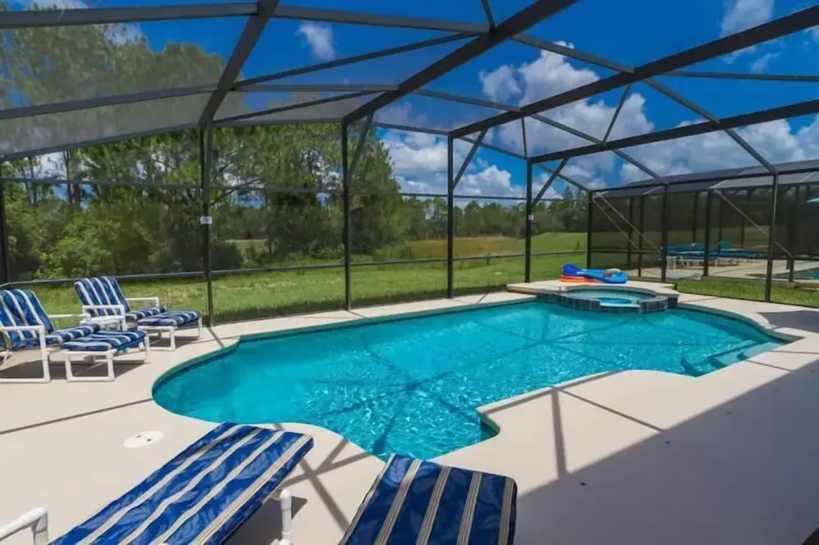 Amazing 6 Bedrooms 4 Baths 1028ocb