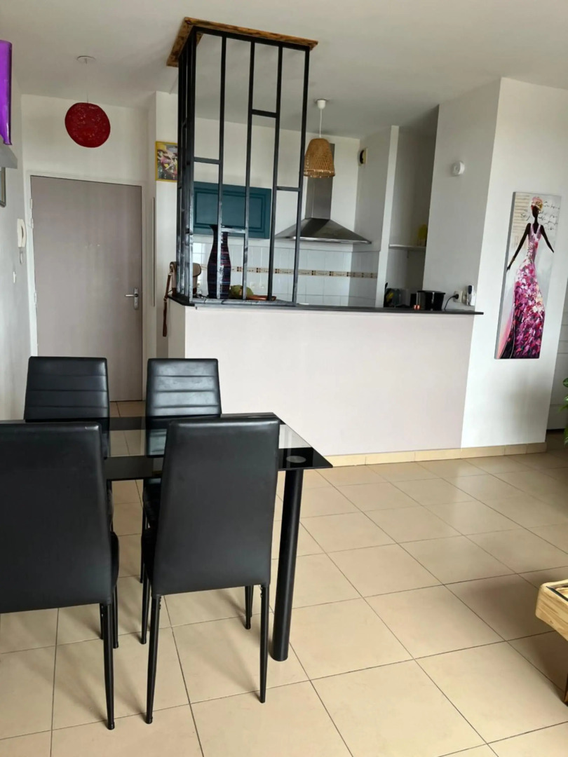 TICOMBAVA à la Possession