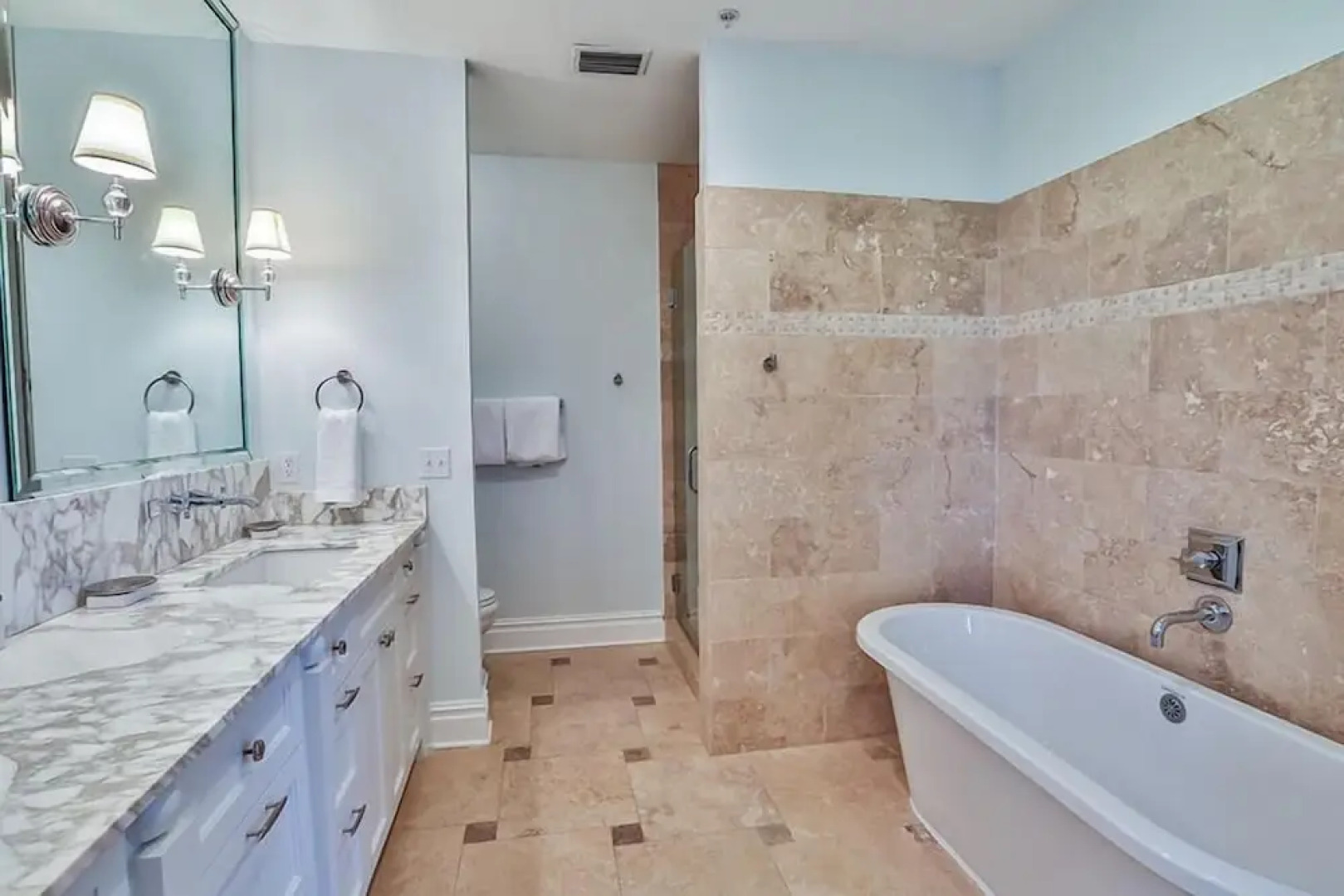 SIMMONS TOWNHOUSE 4 Bedroom Holiday Home by Five Star Properties