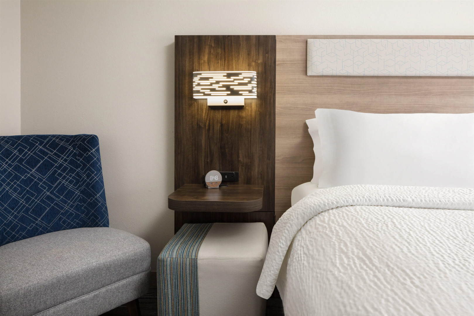 Holiday Inn Express & Suites Cherry by IHG