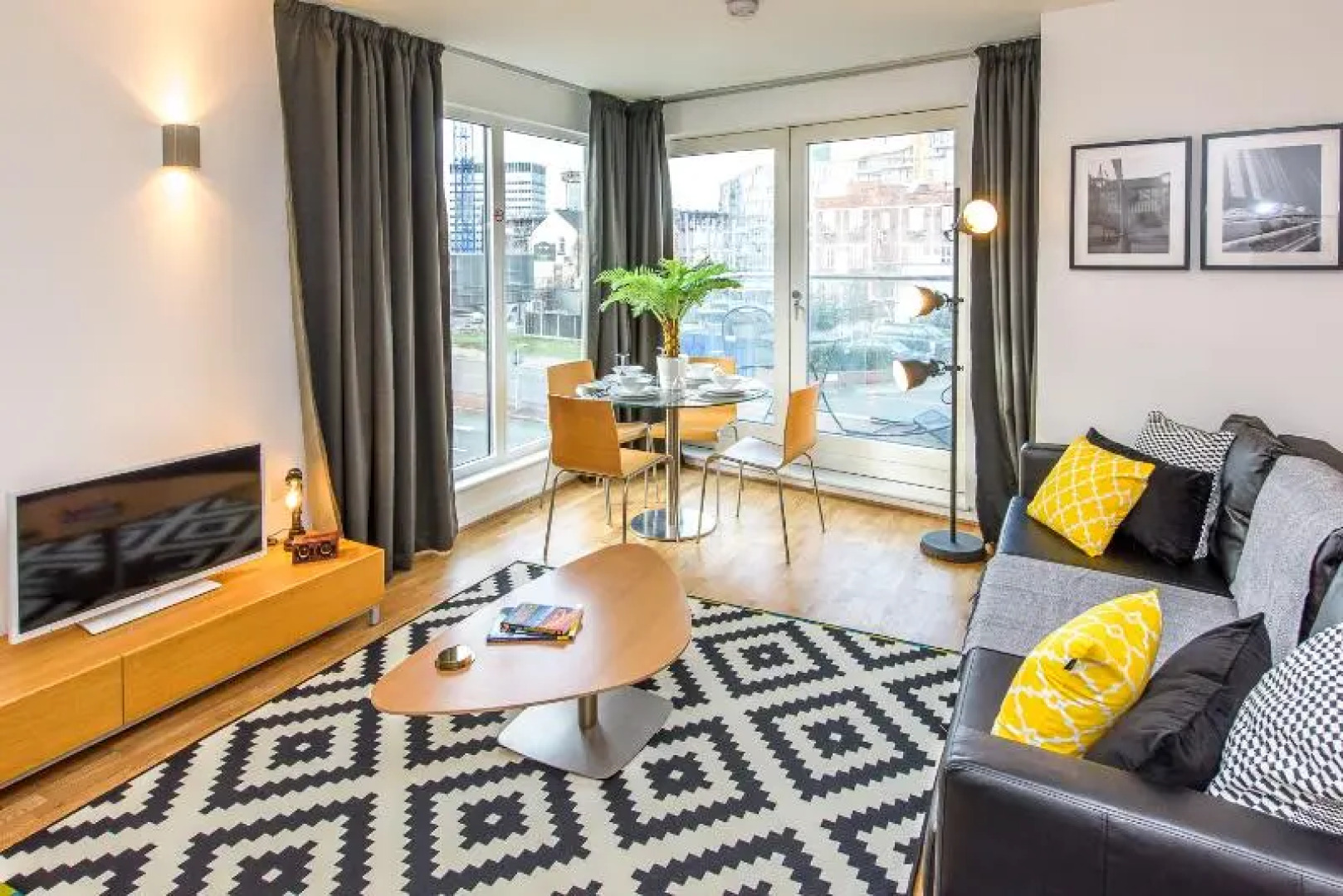 Approved Serviced Apartments Skyline Central II