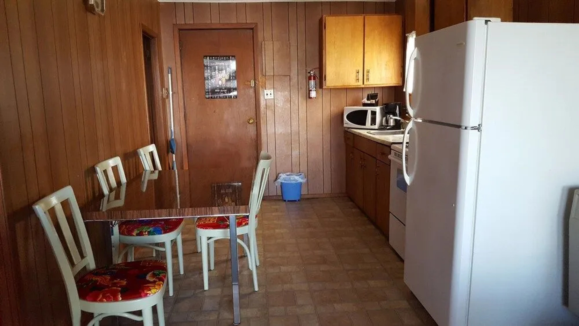 Glenwood Motel and Cottages