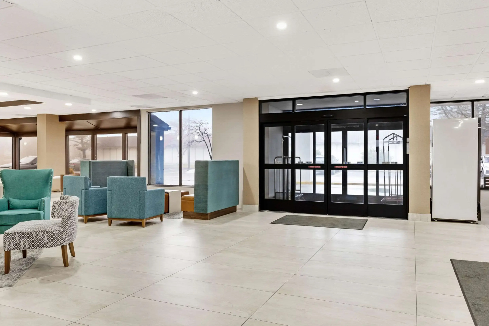 Clarion Pointe Near Erie Casino