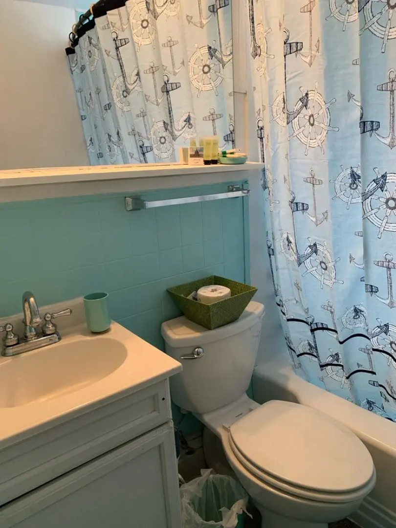 Sandy Dunes At The Beach - Beachfront, Wi-fi, Pets 3 Bedroom Home by RedAwning