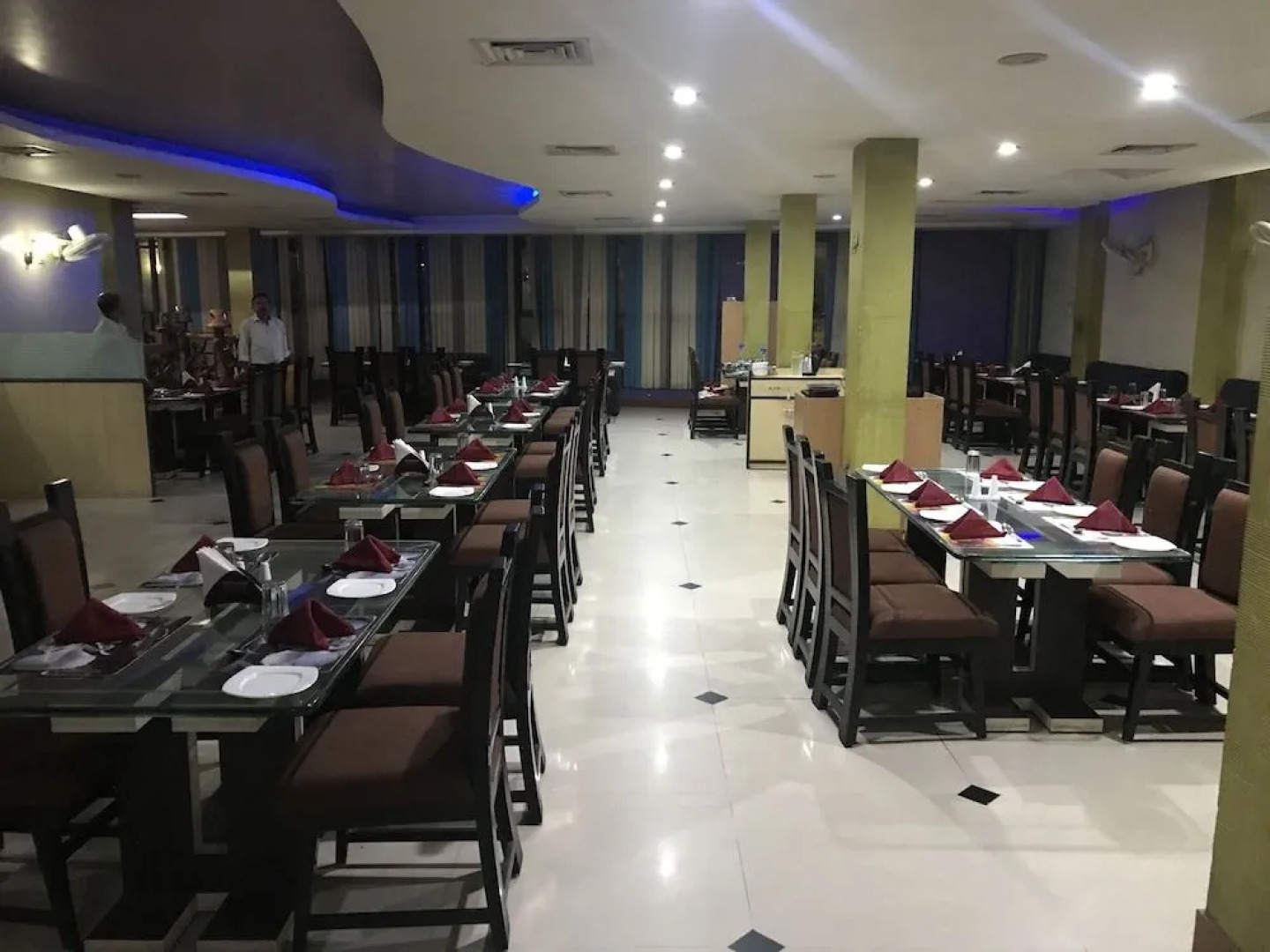 Hotel Minakshi International