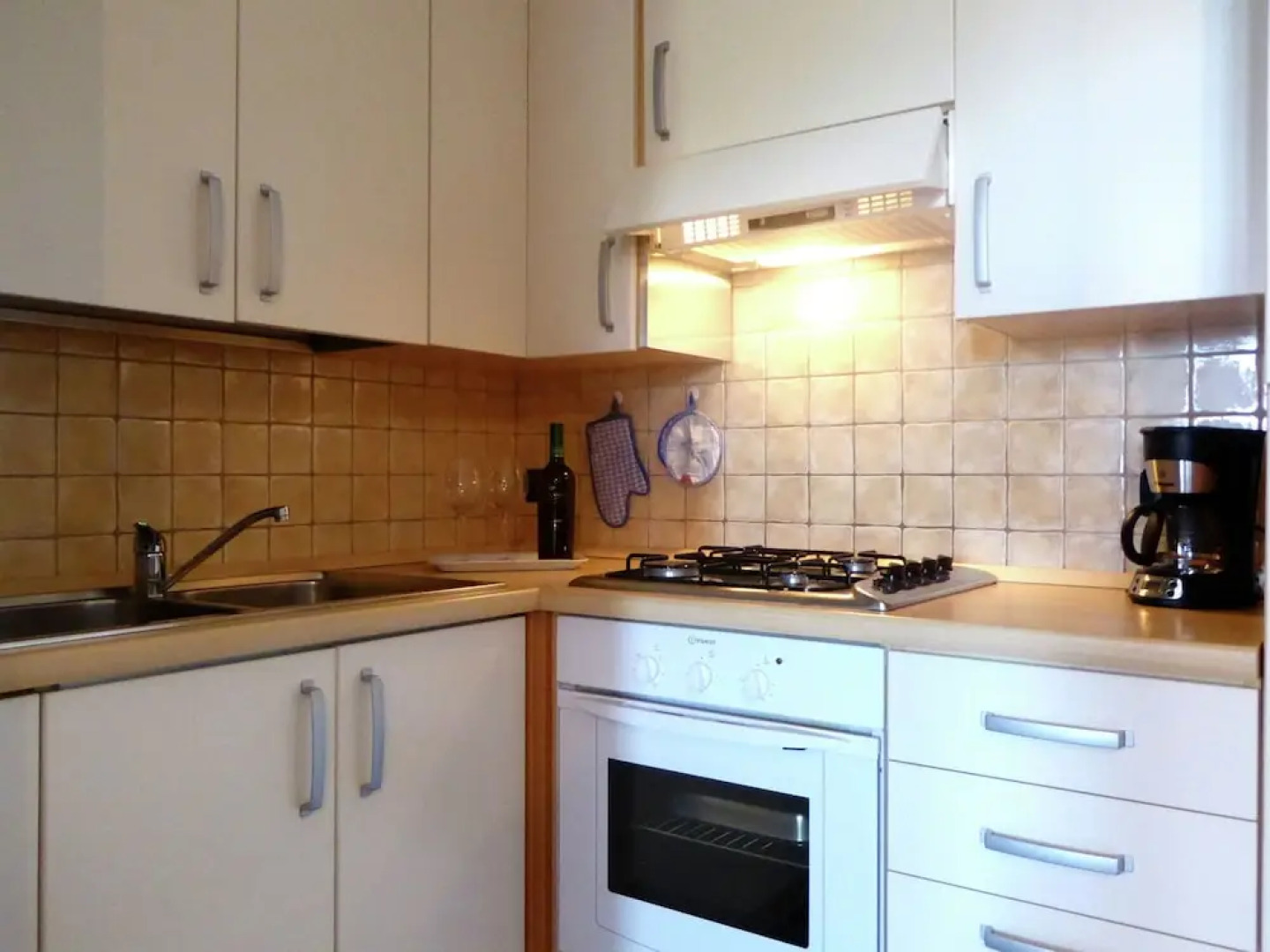 Rustically Decorated, Stylish Property