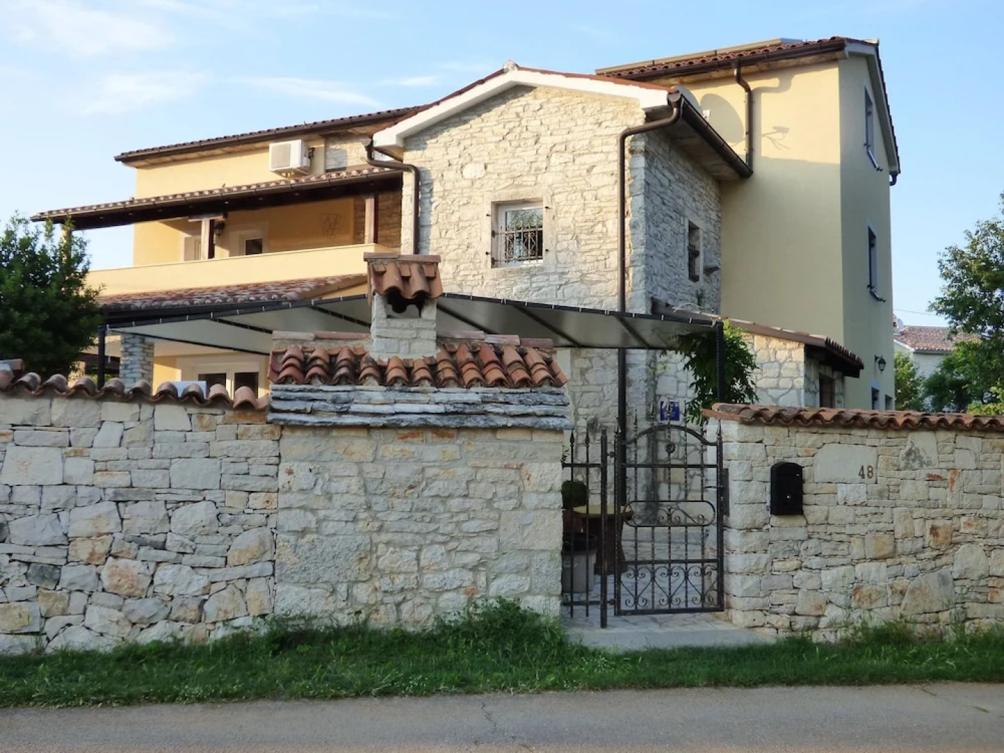Villa Nada Flores