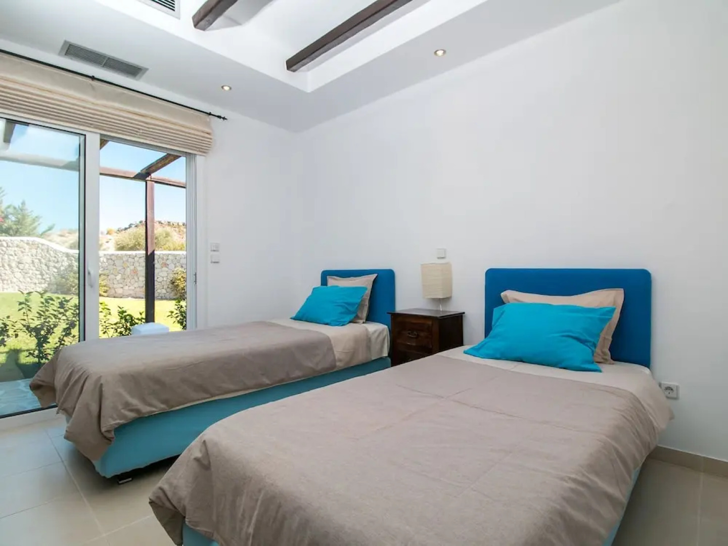 Beautiful Traditional Style Villa Near the Coast With Pool, Close to Golf Course