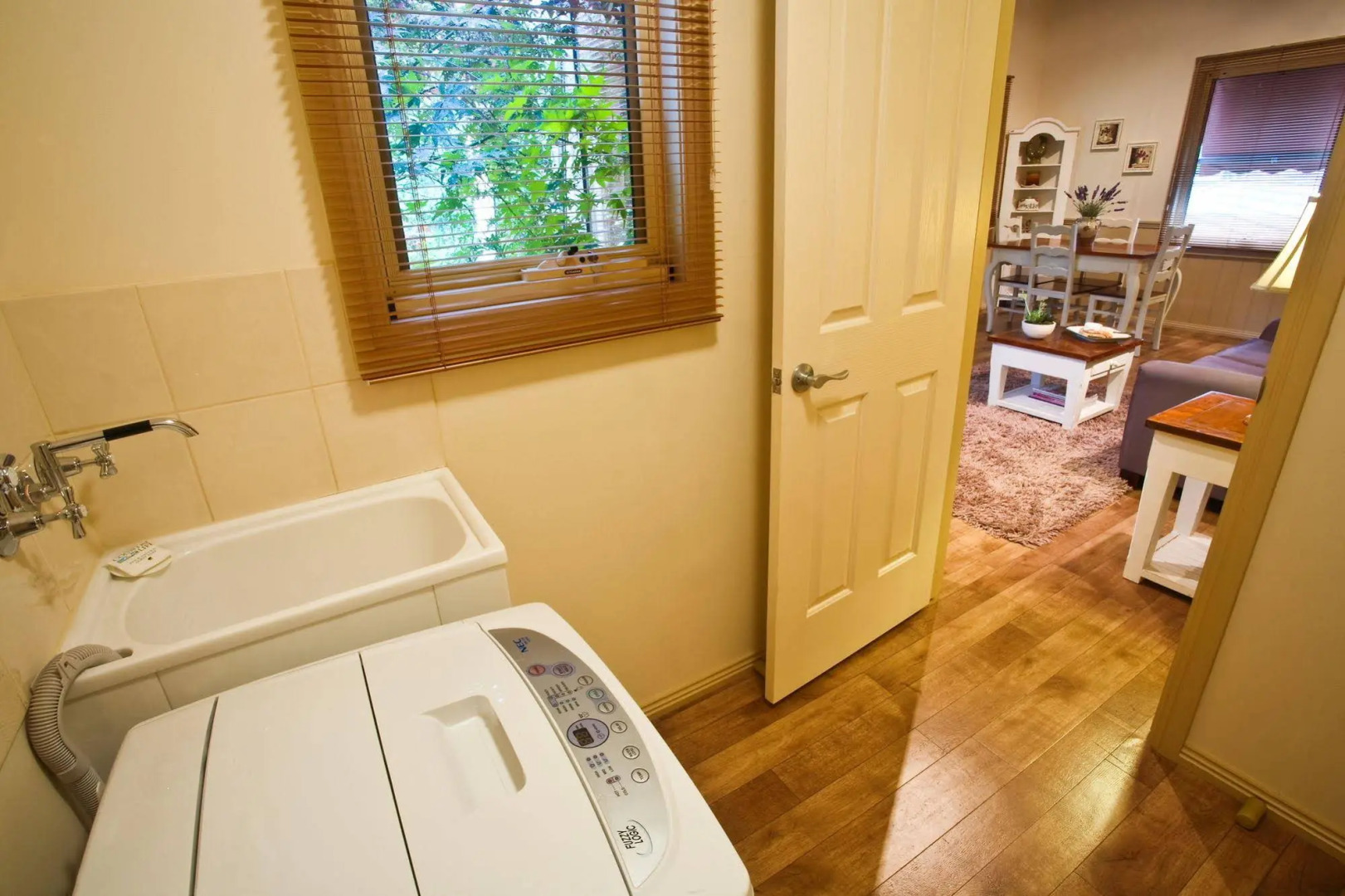 Autumn Abode Cottages