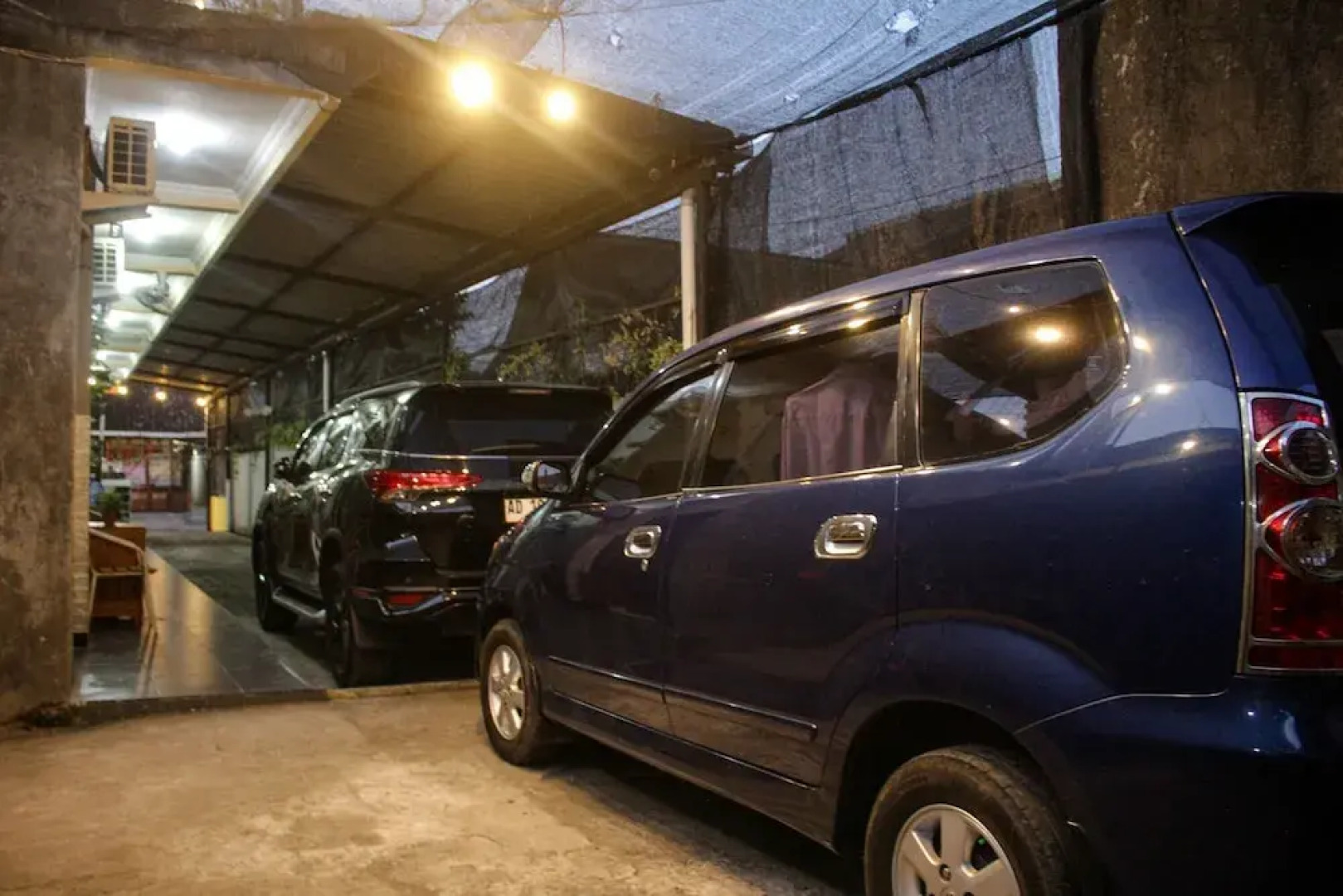 Santana Guest House by OYO Rooms