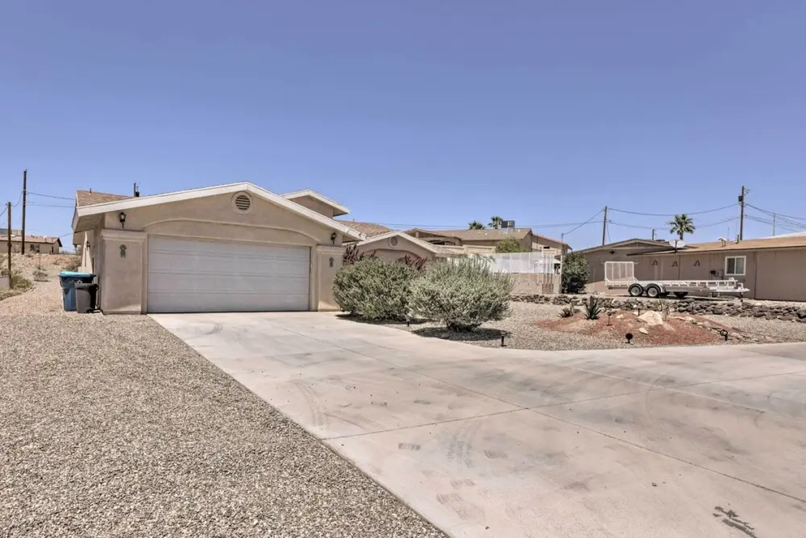 Havasu Home w/ Private Pool: 3 Mi to London Bridge