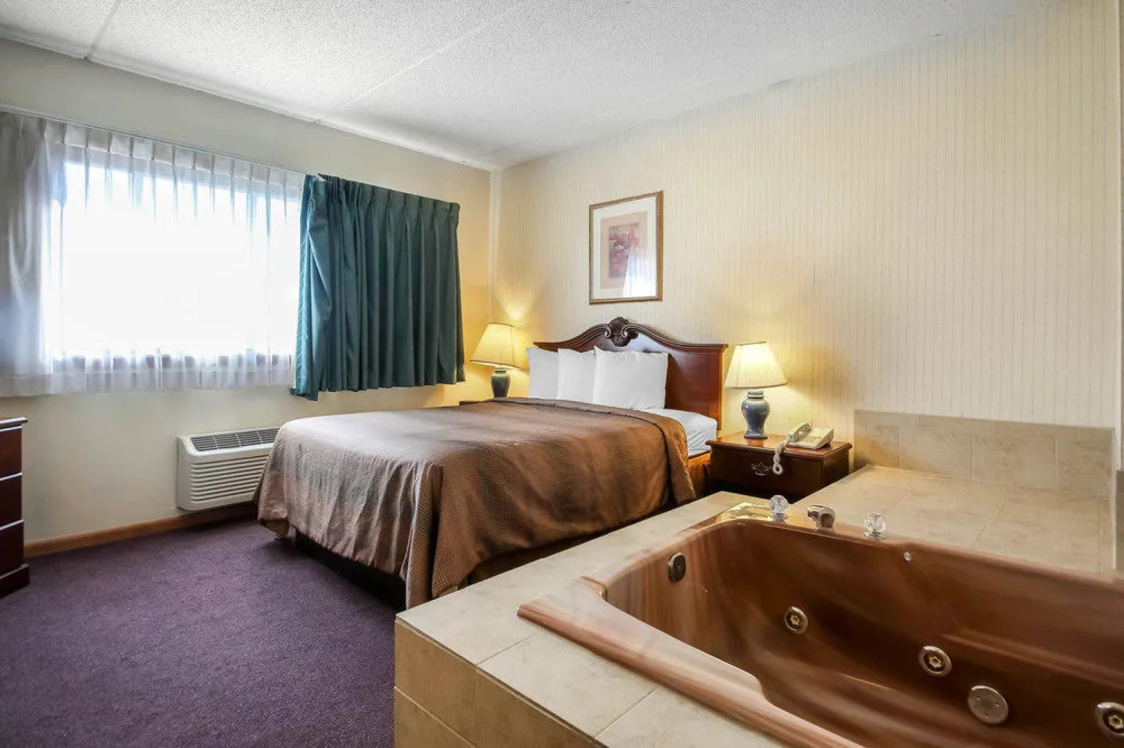 Quality Inn and Suites Beaver Dam