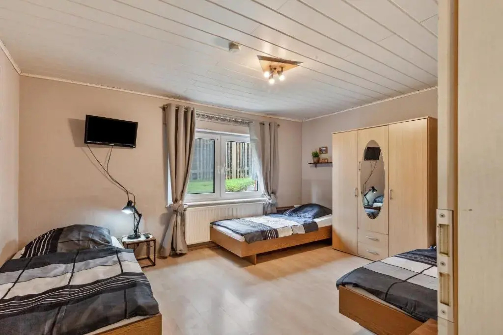 Appartements & Ferienwohnungen Wolf