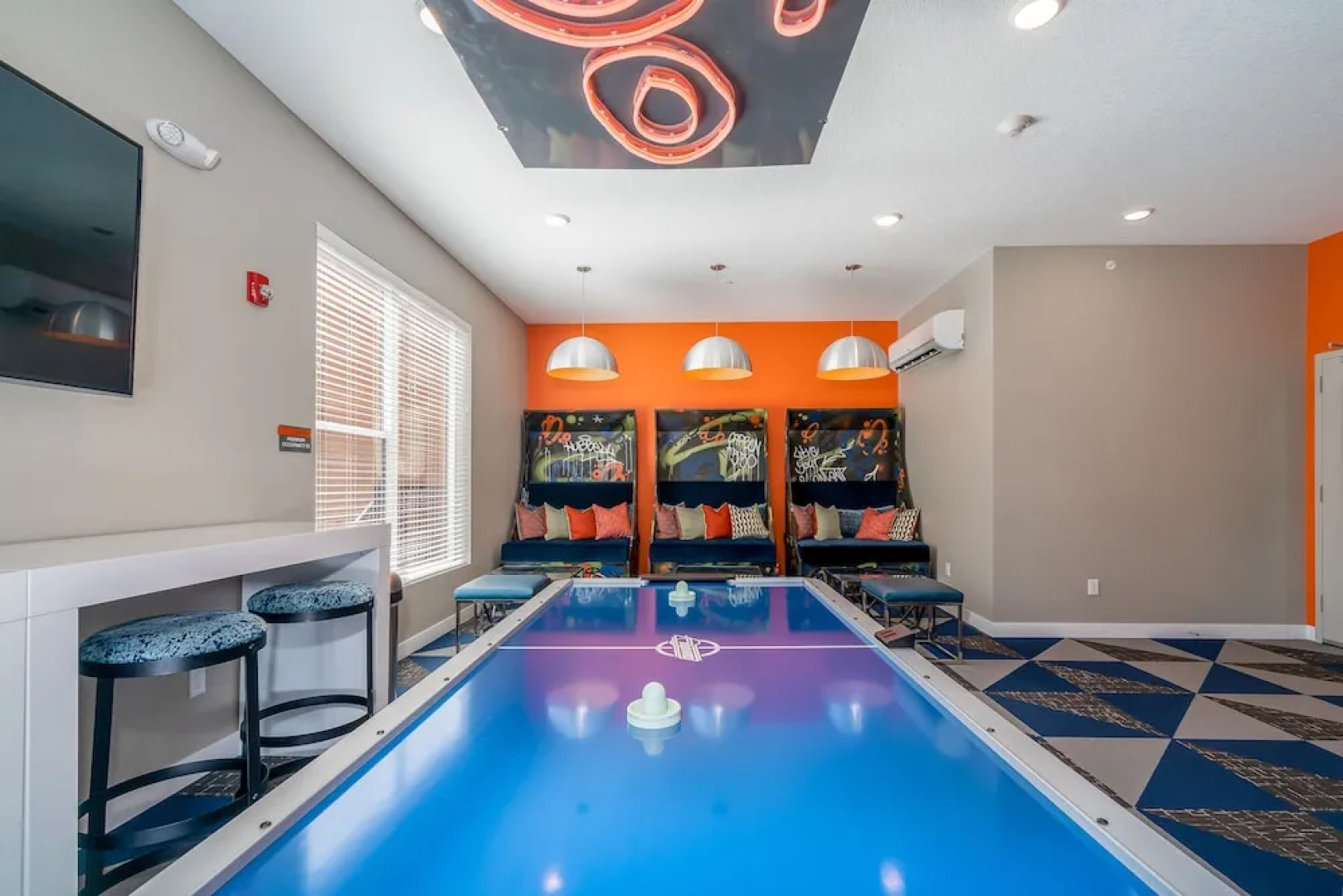 Kasa Downtown Des Moines