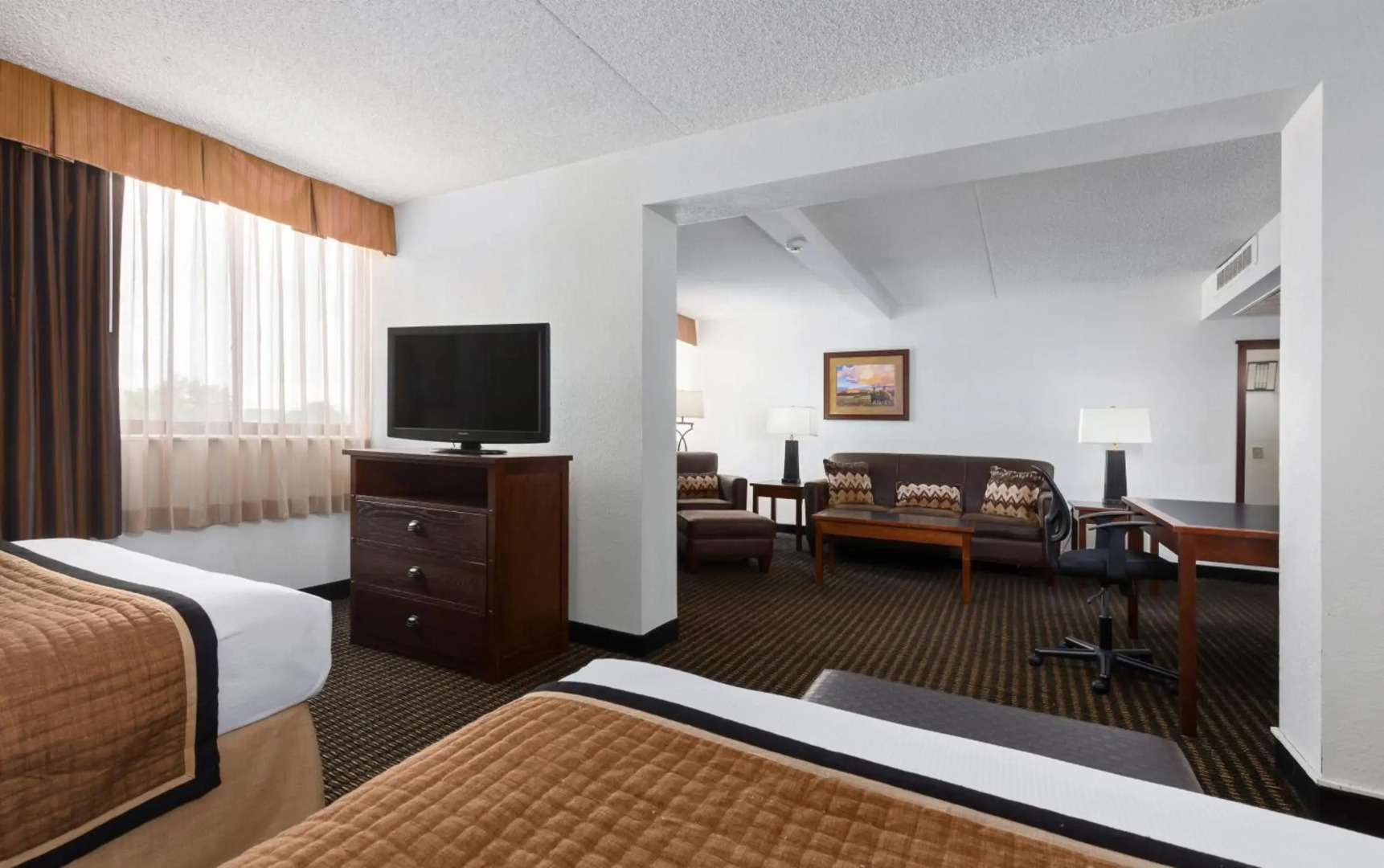 Ramkota Hotel & Conference Center