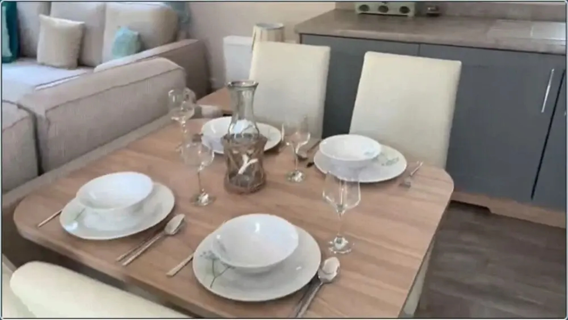 Exotic 3-bed Caravan at Newquay Holiday Park