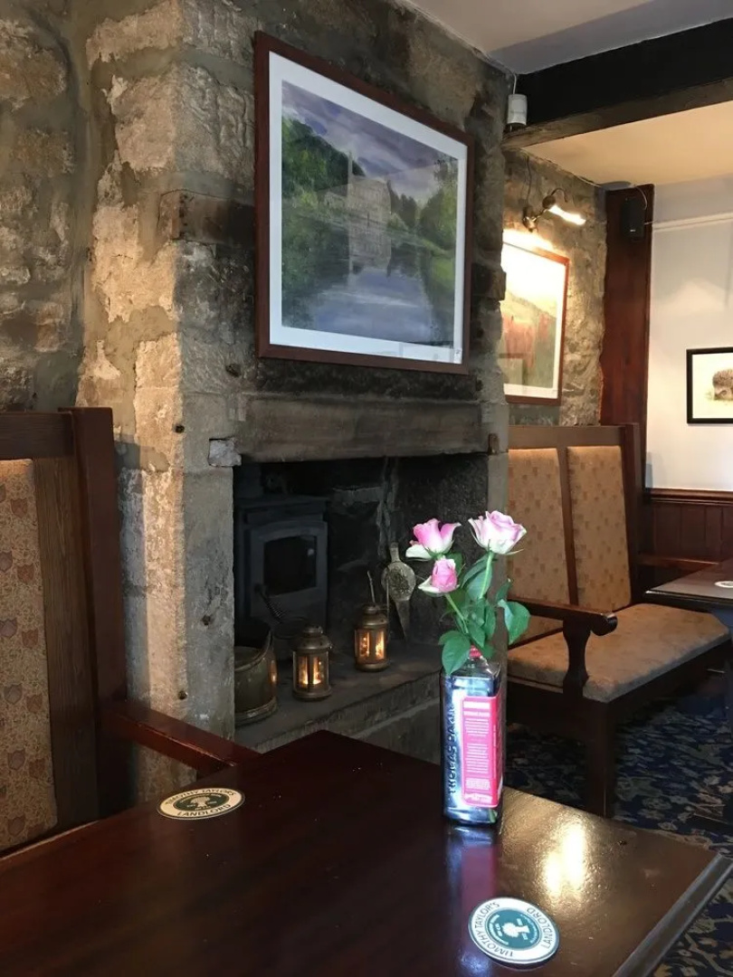 The Hare and Hounds Country Inn